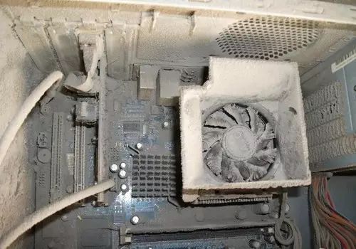 电脑机箱灰尘清理的方法