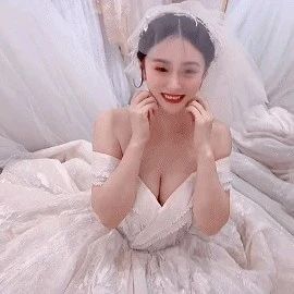 怎么穿婚纱视频，怎么穿上婚纱